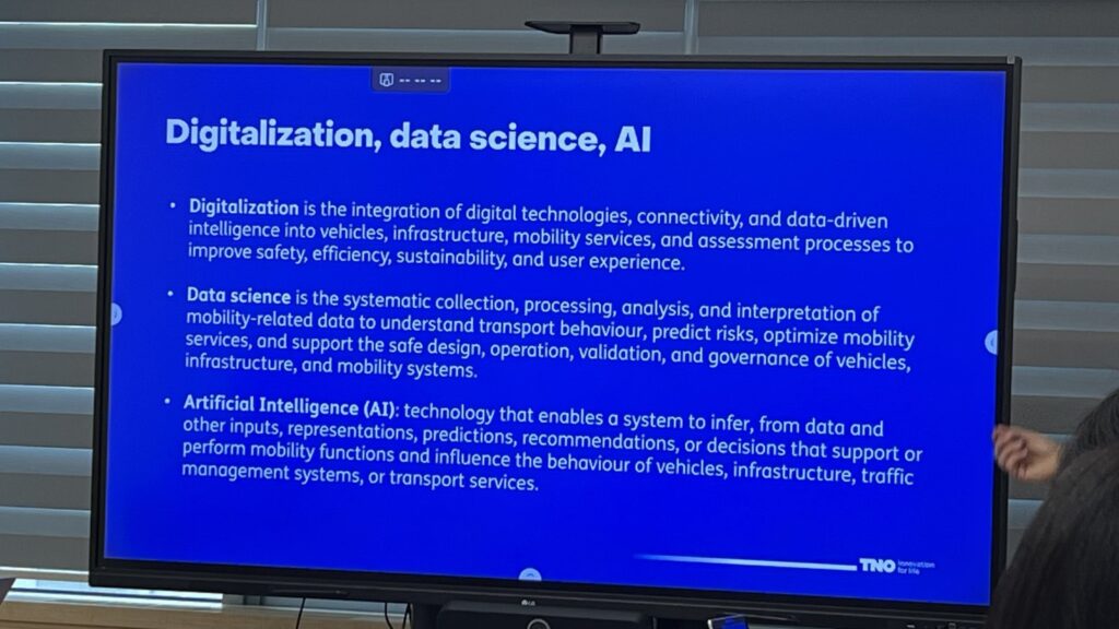 Smart Mobility Seminar with Dr. Olaf Op den Camp (TNO) - photos
